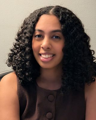 Wintana Amare, Registered Psychotherapist